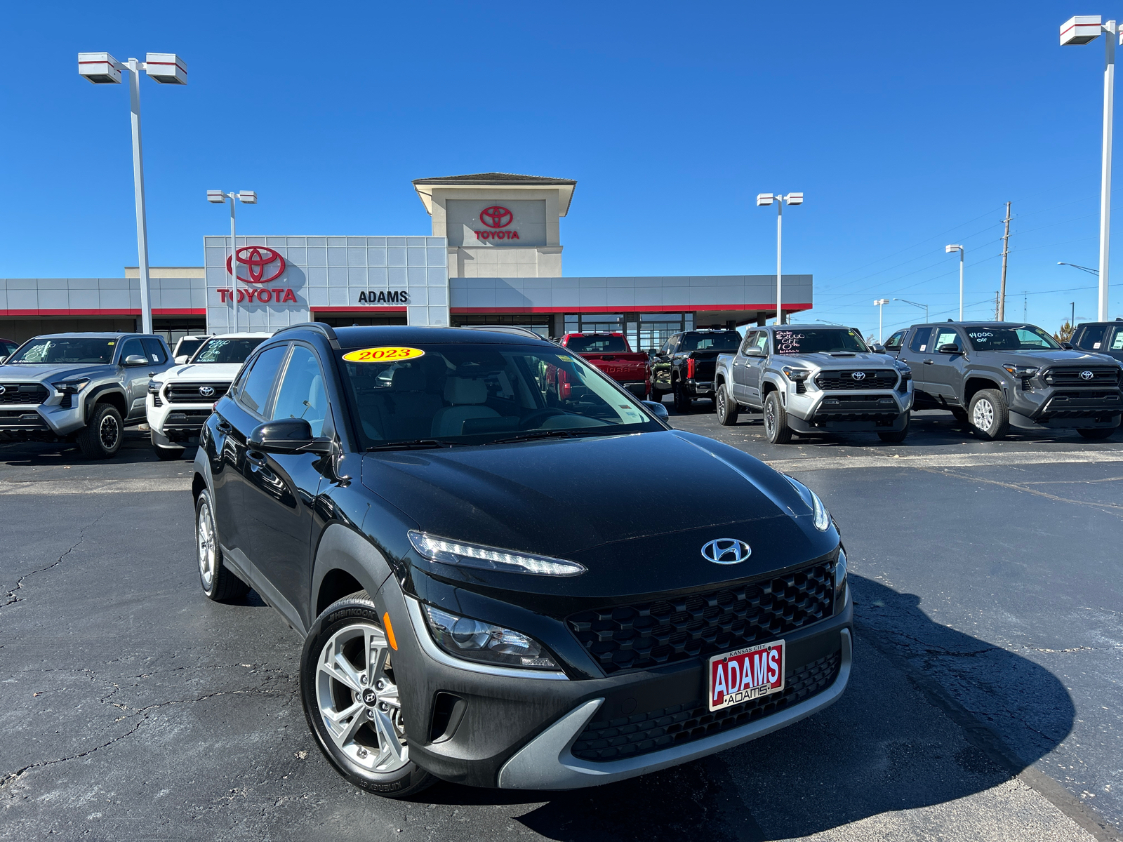 2023 Hyundai Kona SEL 2