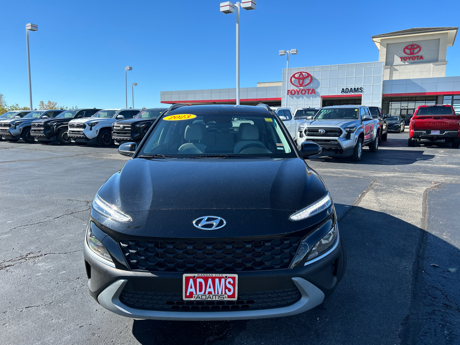 2023 Hyundai Kona SEL 3