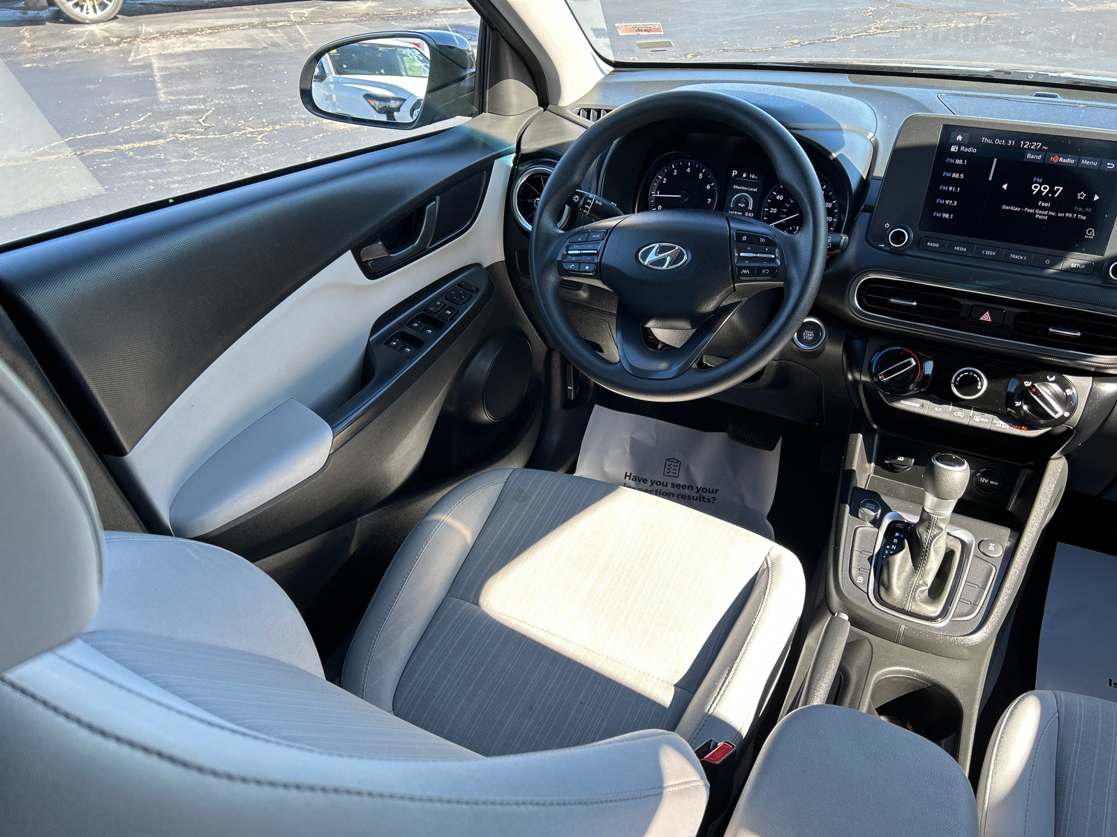 2023 Hyundai Kona SEL 18