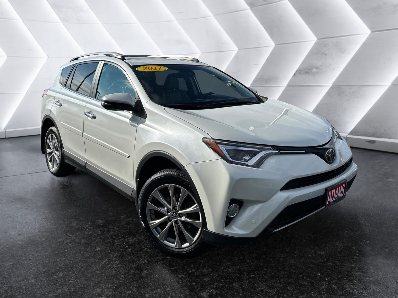 2017 Toyota RAV4 Limited 1