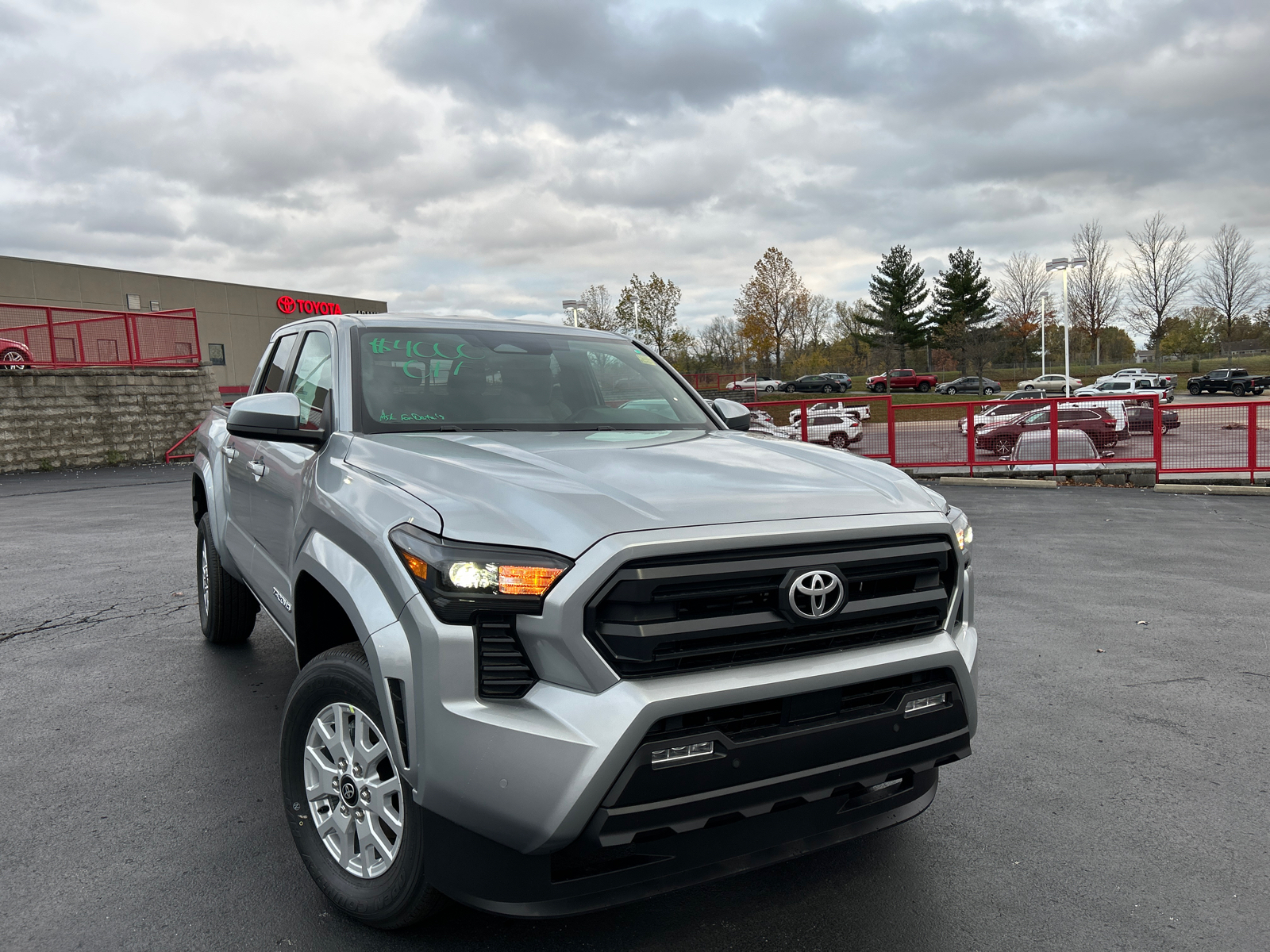 2024 Toyota Tacoma 4WD SR5 2