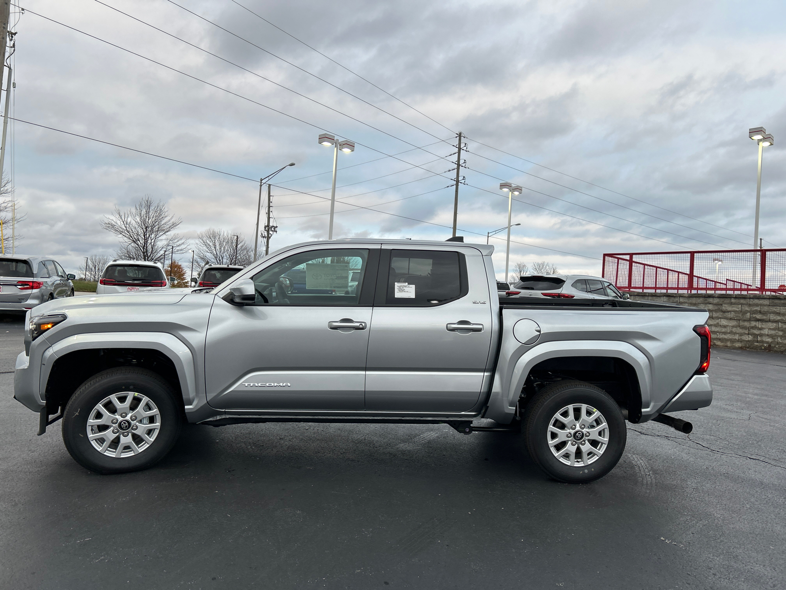 2024 Toyota Tacoma 4WD SR5 5