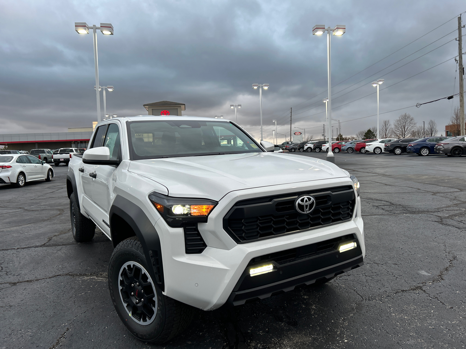 2024 Toyota Tacoma 4WD TRD Off Road 2