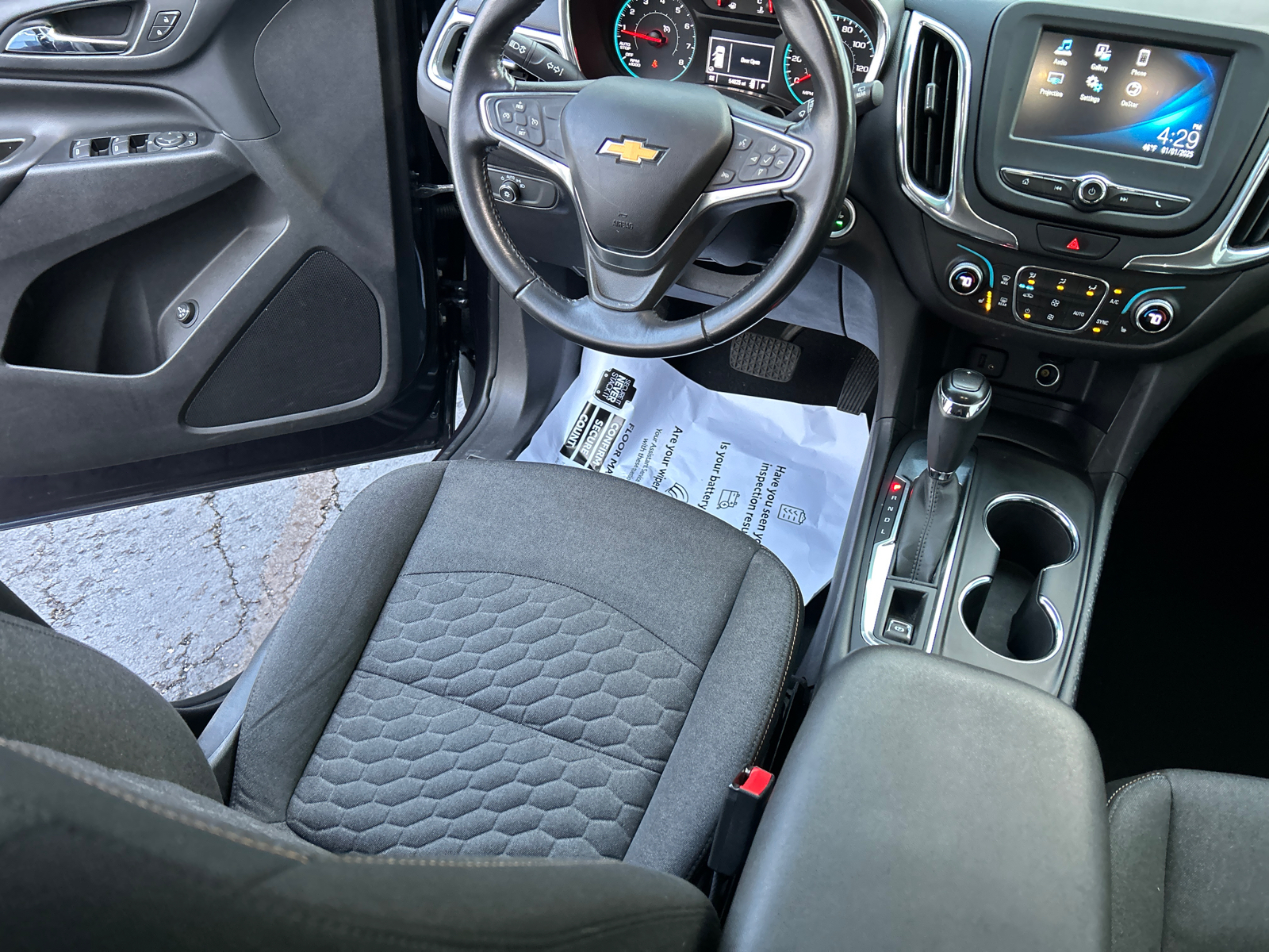 2018 Chevrolet Equinox LT 18