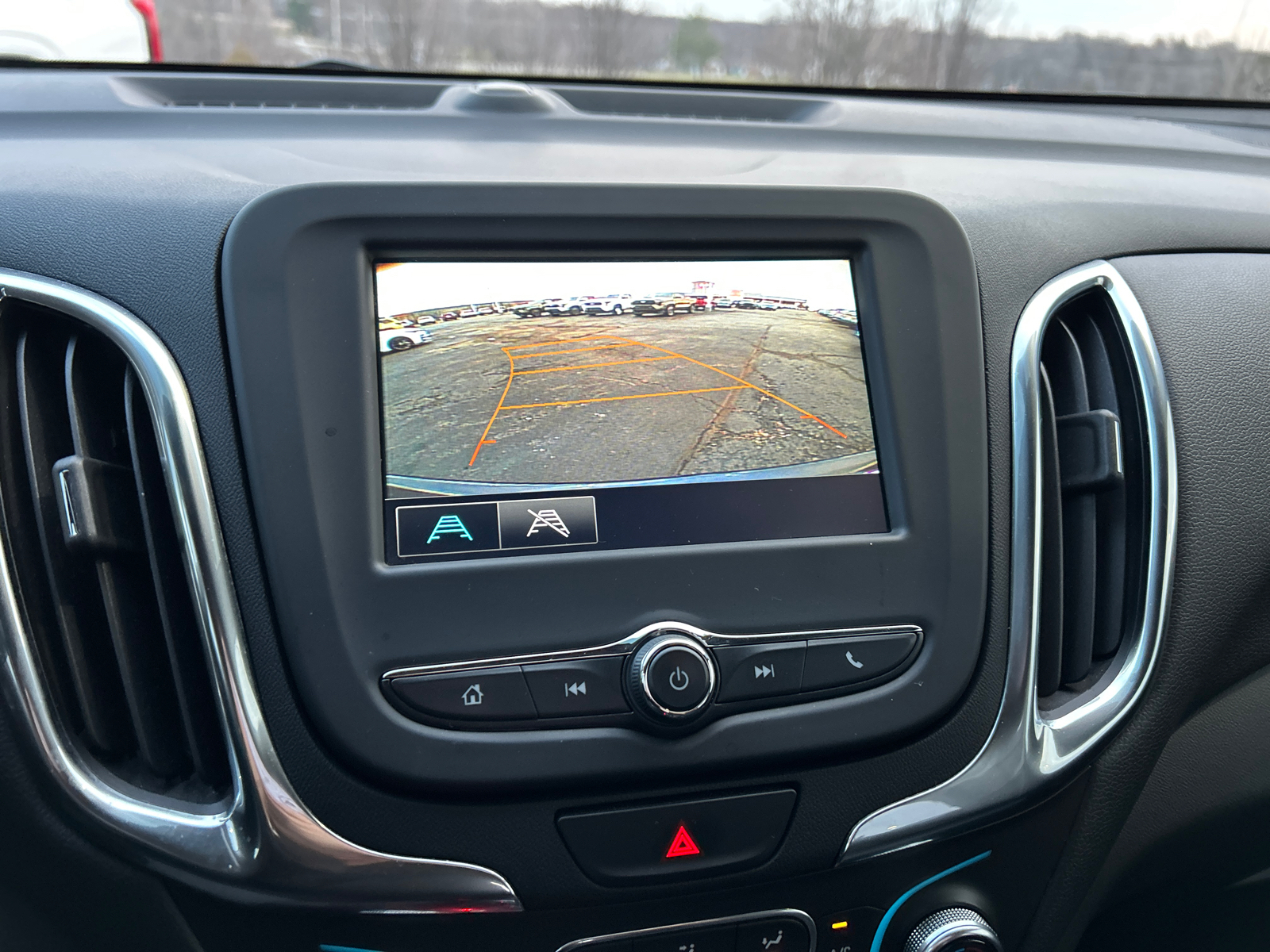 2018 Chevrolet Equinox LT 28