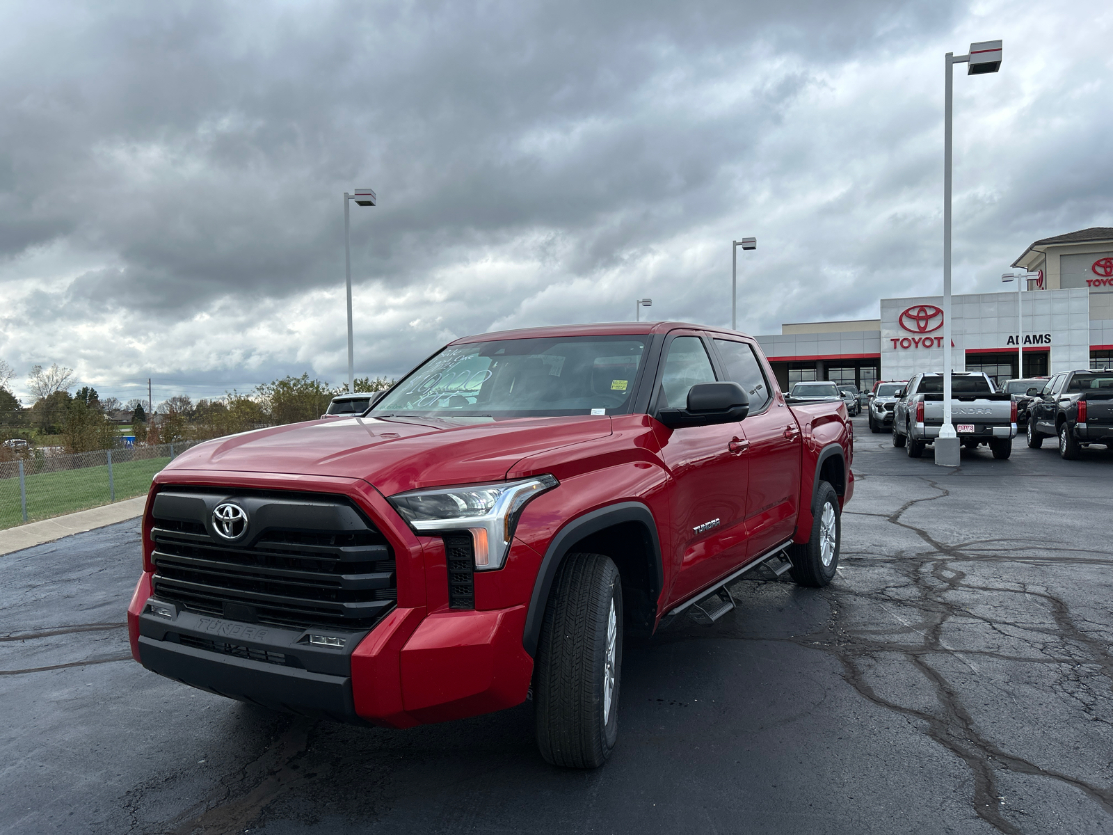 2024 Toyota Tundra 4WD SR5 4