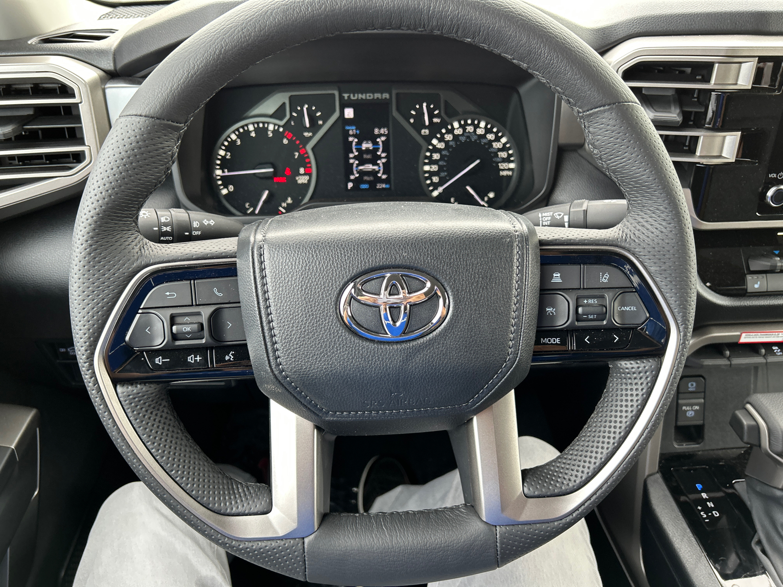 2024 Toyota Tundra 4WD SR5 26