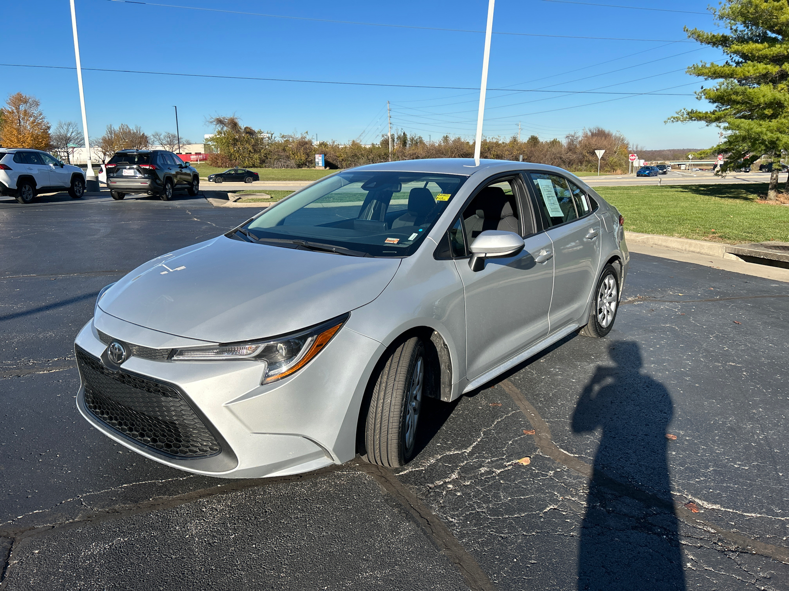 2022 Toyota Corolla LE 4