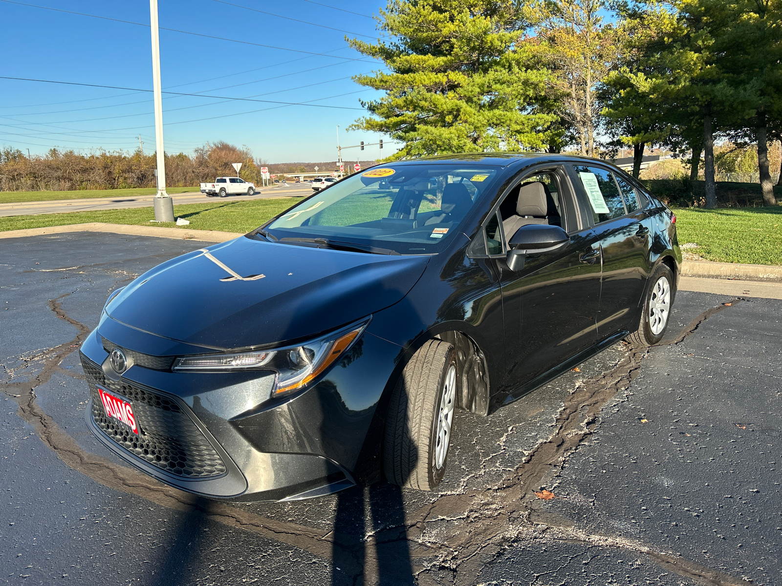 2022 Toyota Corolla LE 4