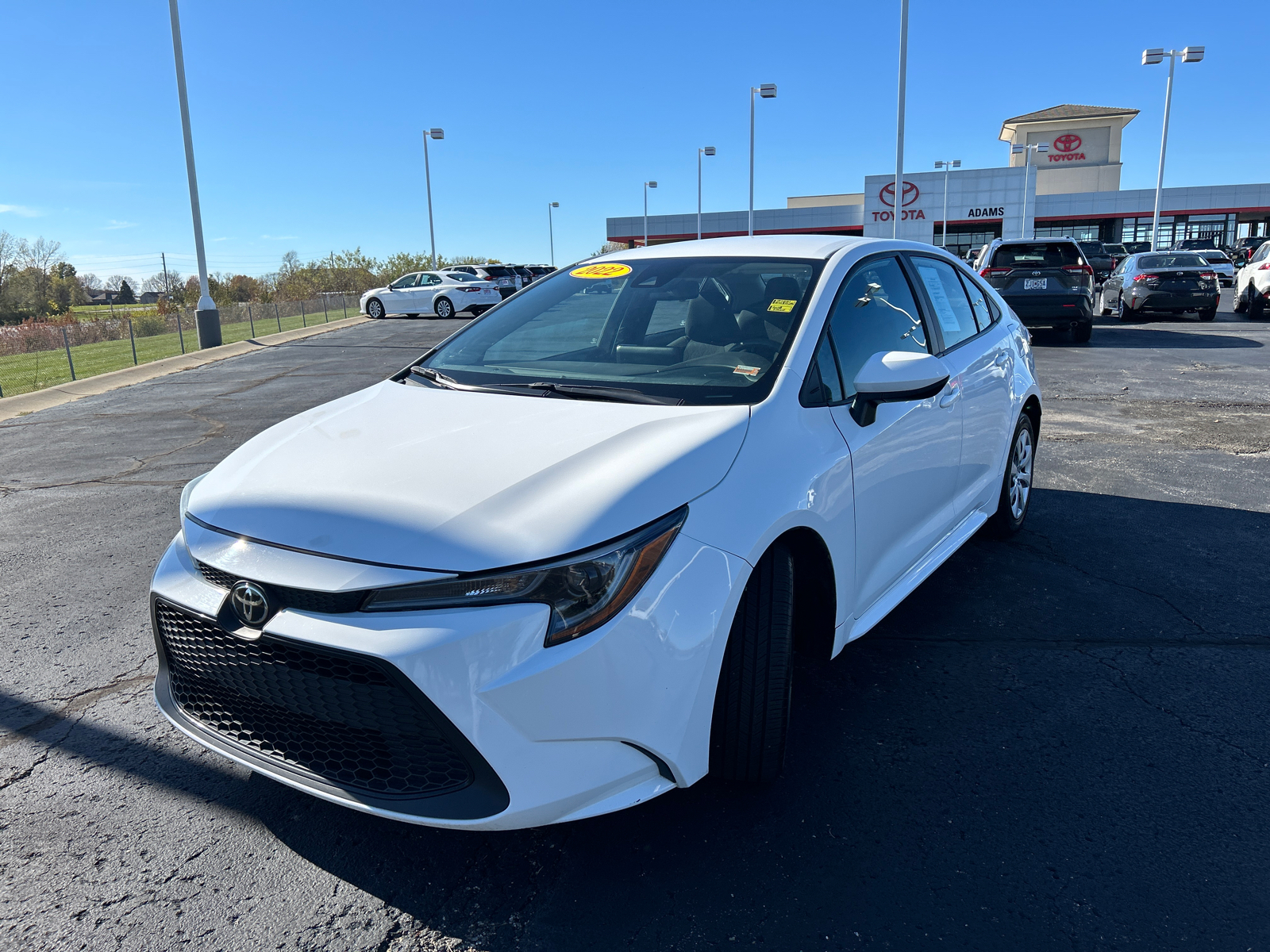 2022 Toyota Corolla LE 4