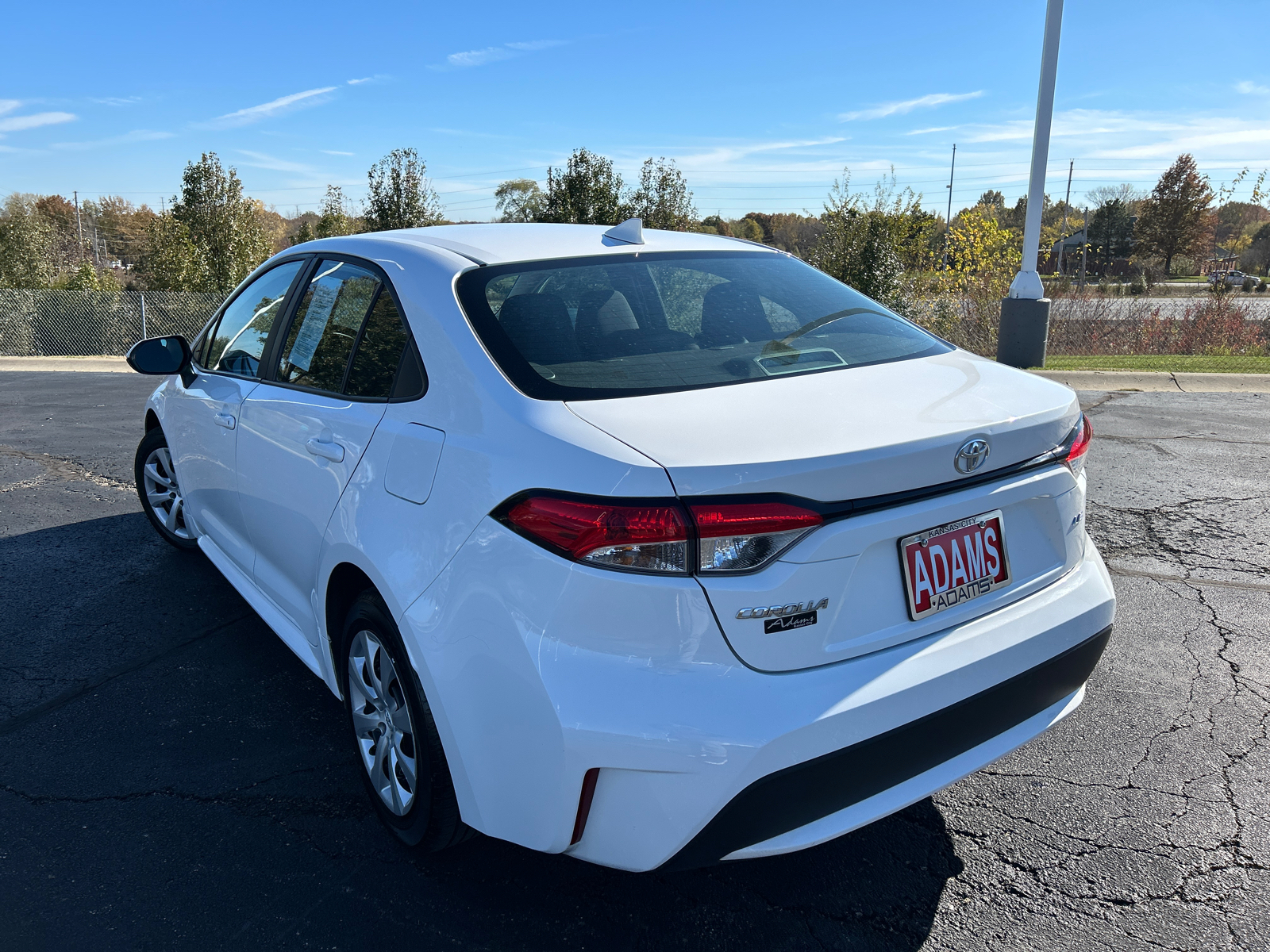 2022 Toyota Corolla LE 7