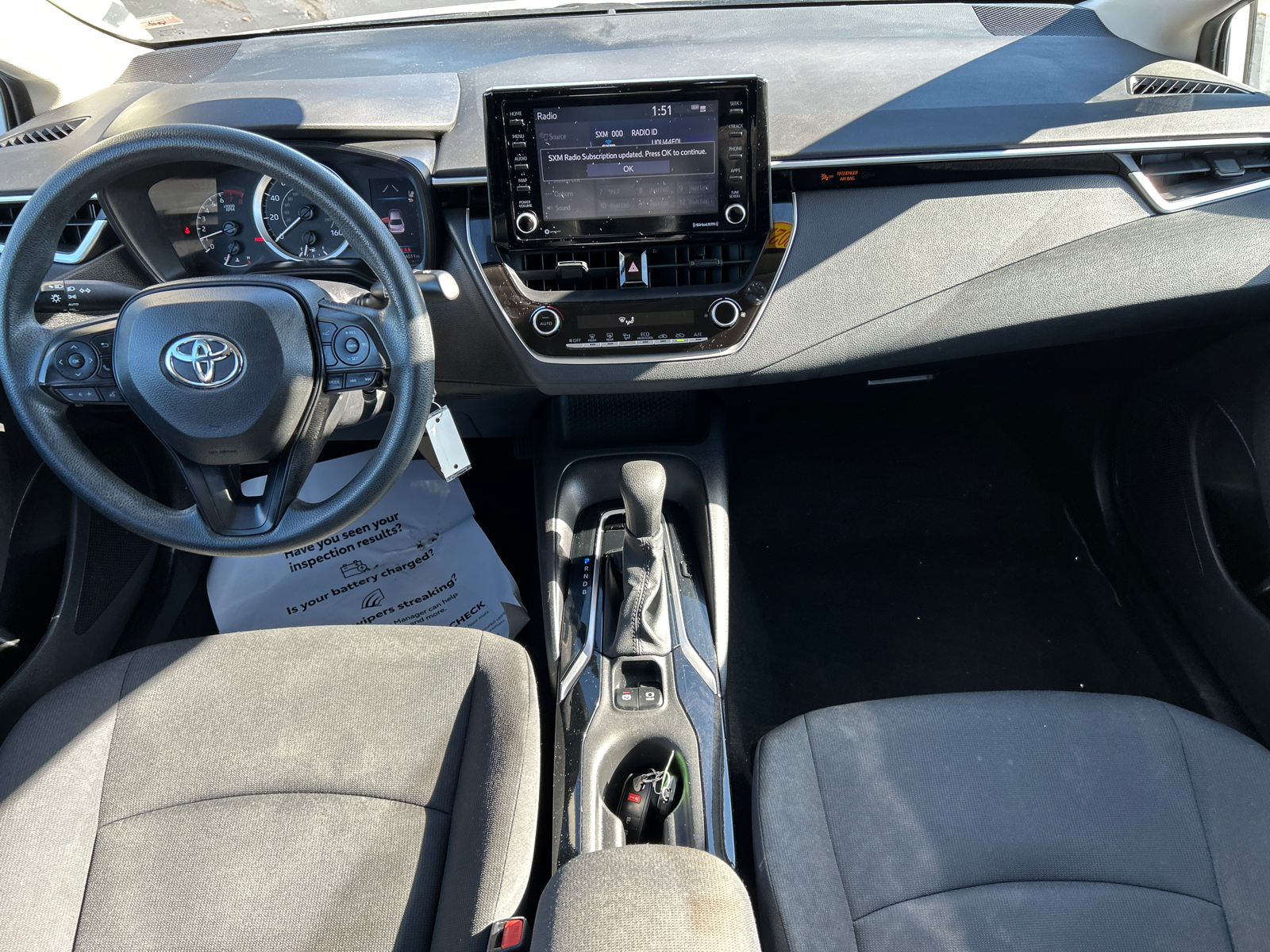 2022 Toyota Corolla LE 17