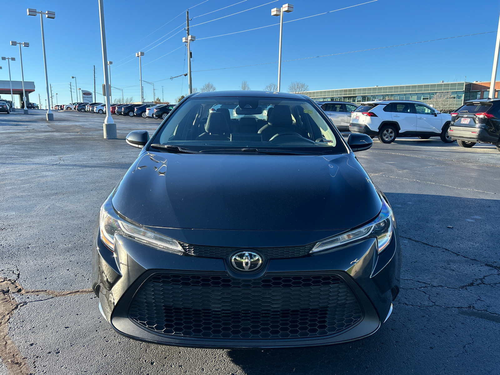 2022 Toyota Corolla LE 3