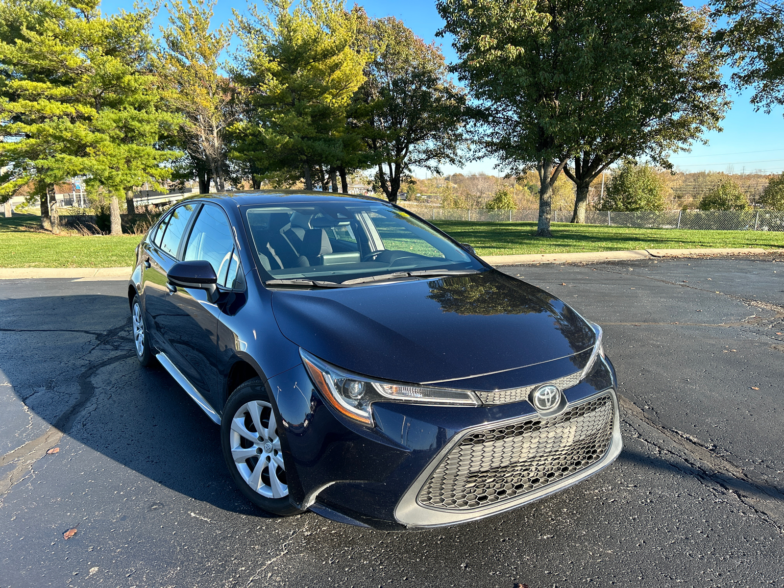 2022 Toyota Corolla LE 2