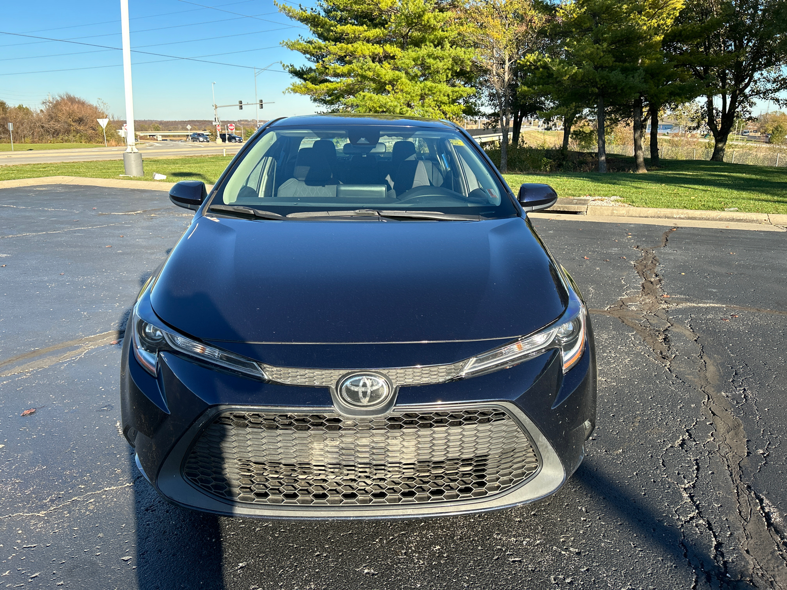 2022 Toyota Corolla LE 3