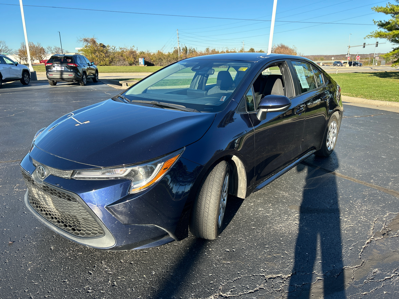 2022 Toyota Corolla LE 4