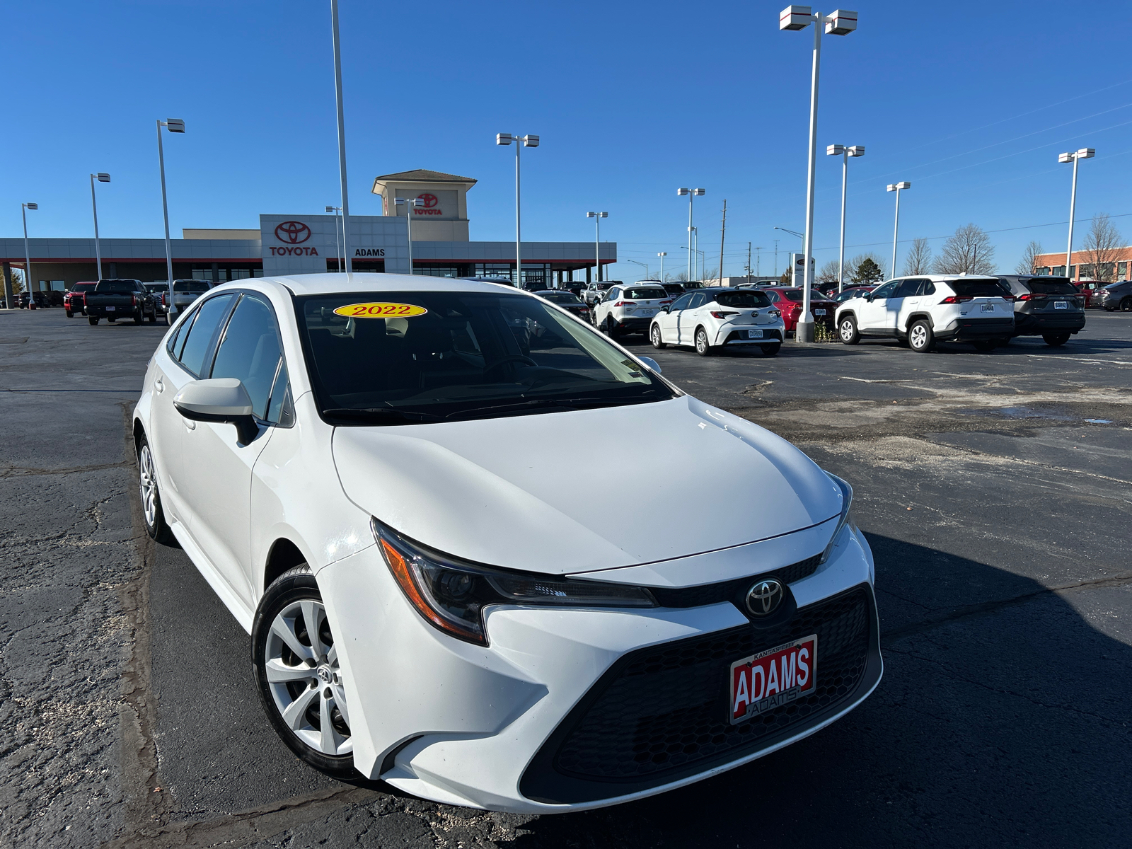 2022 Toyota Corolla LE 2