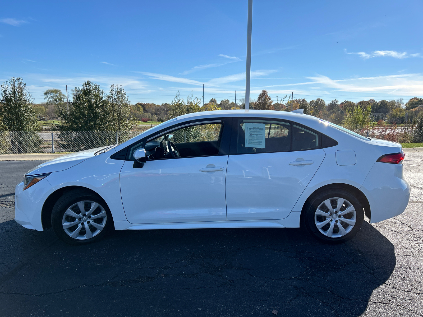 2022 Toyota Corolla LE 5