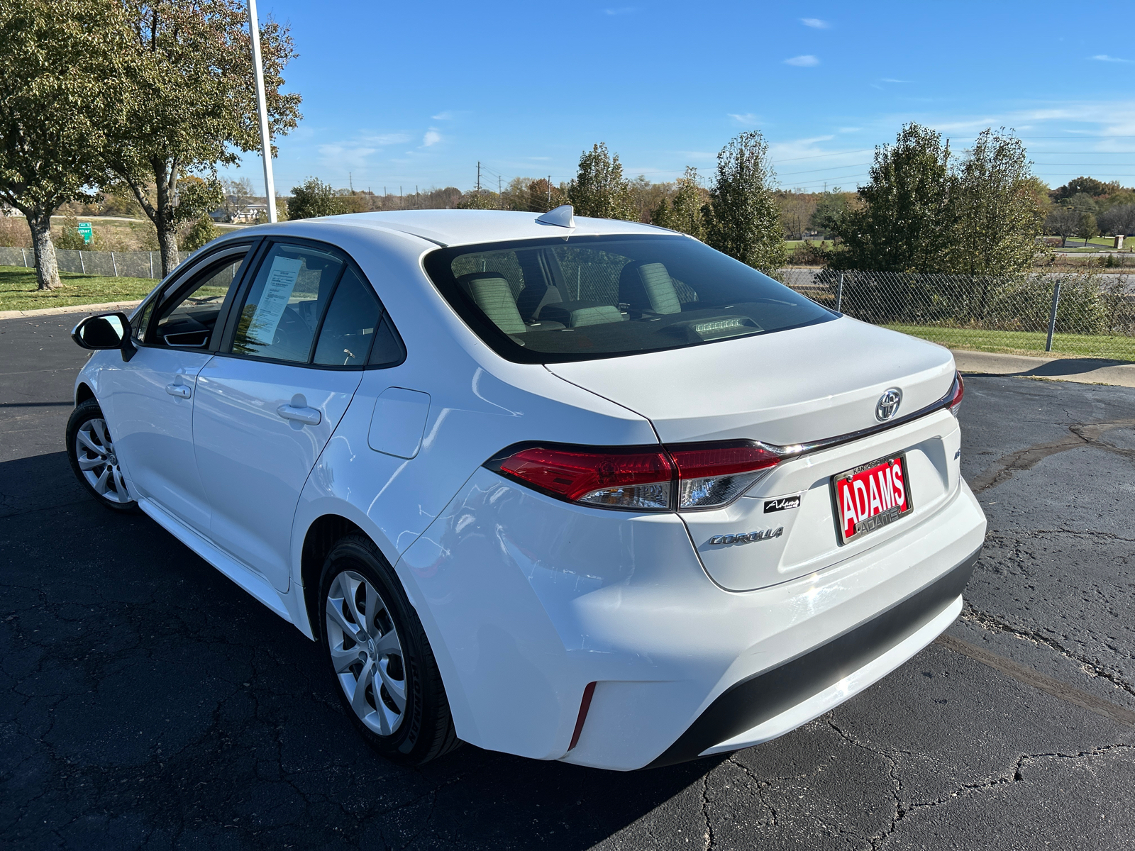 2022 Toyota Corolla LE 7