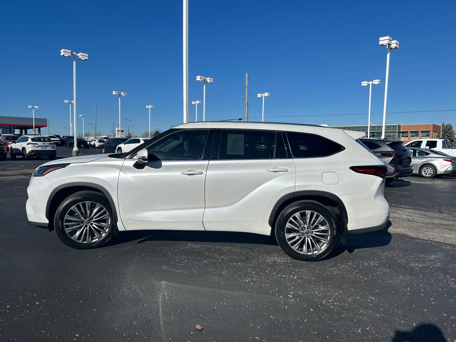 2022 Toyota Highlander Platinum 5