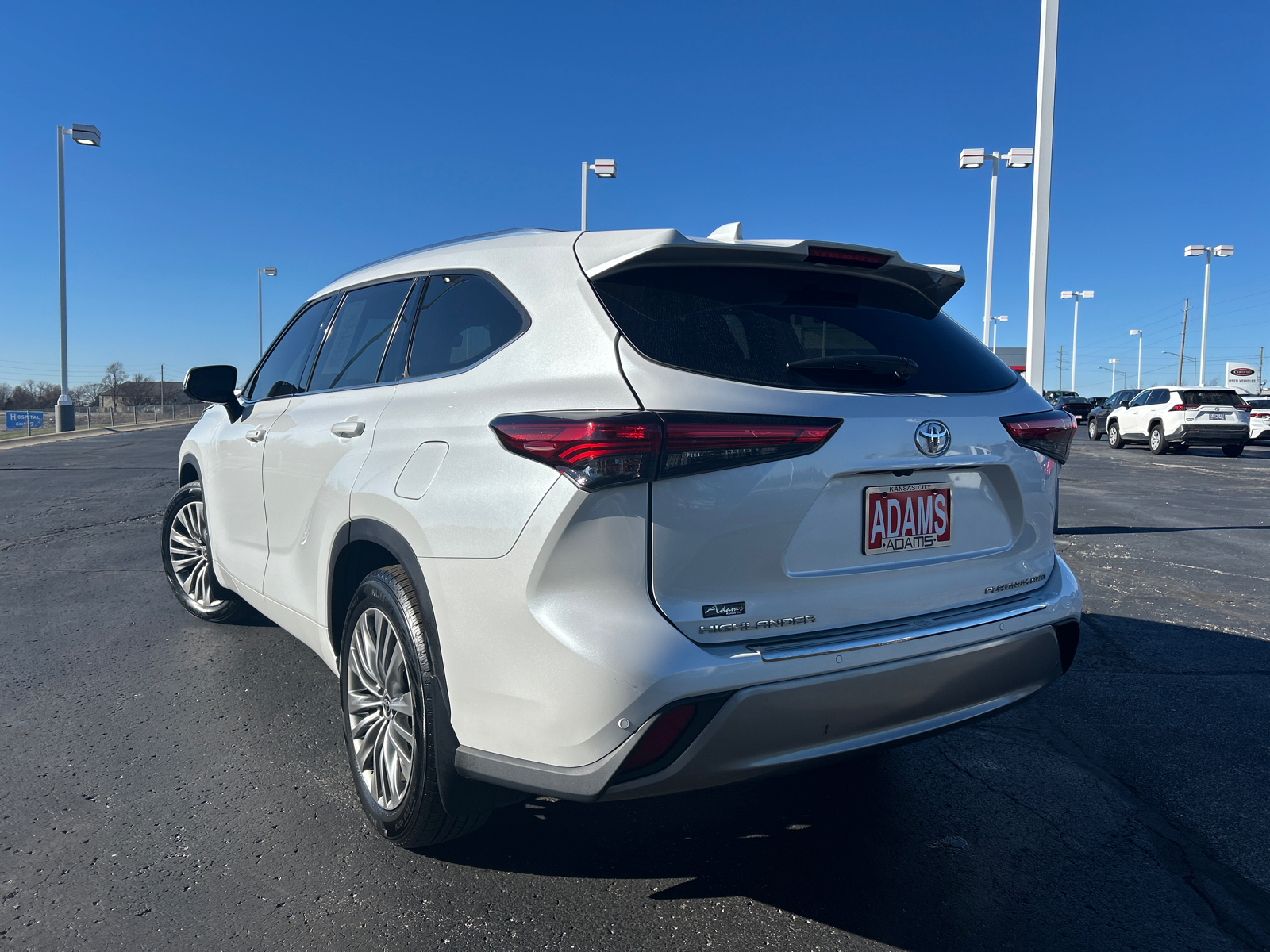 2022 Toyota Highlander Platinum 7