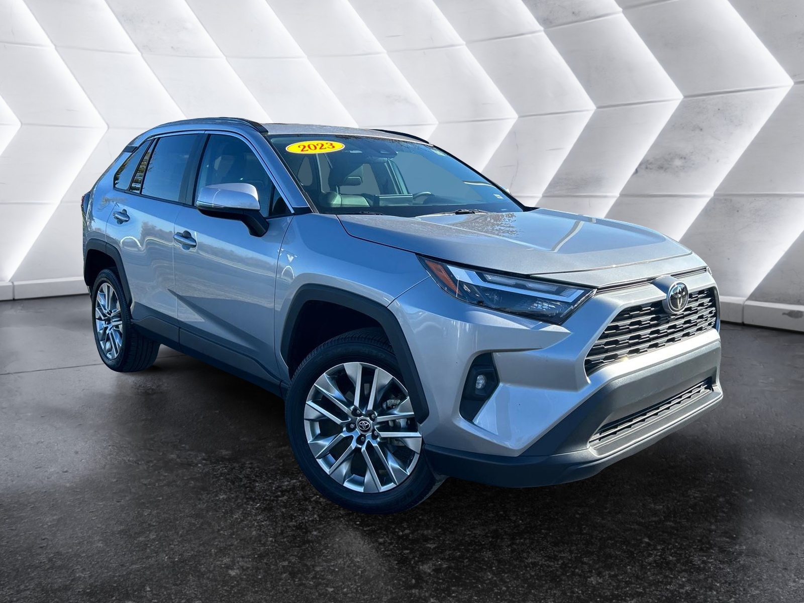 2023 Toyota RAV4 XLE Premium 1