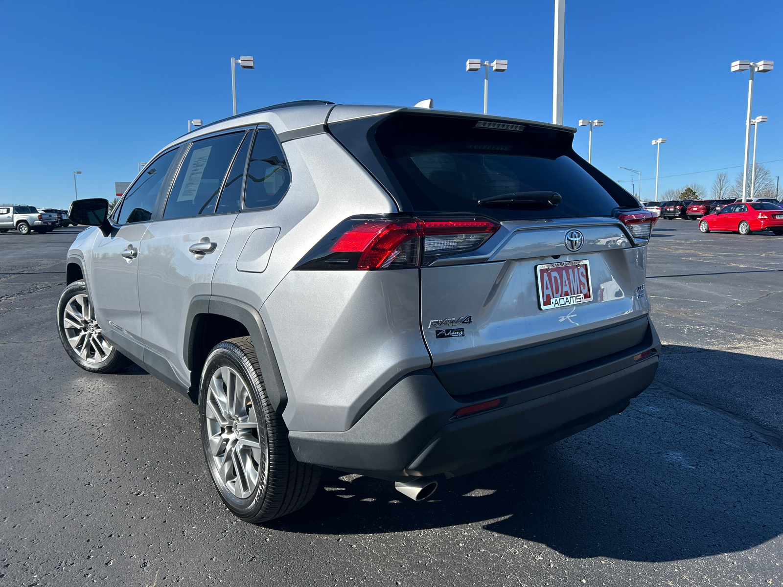 2023 Toyota RAV4 XLE Premium 7