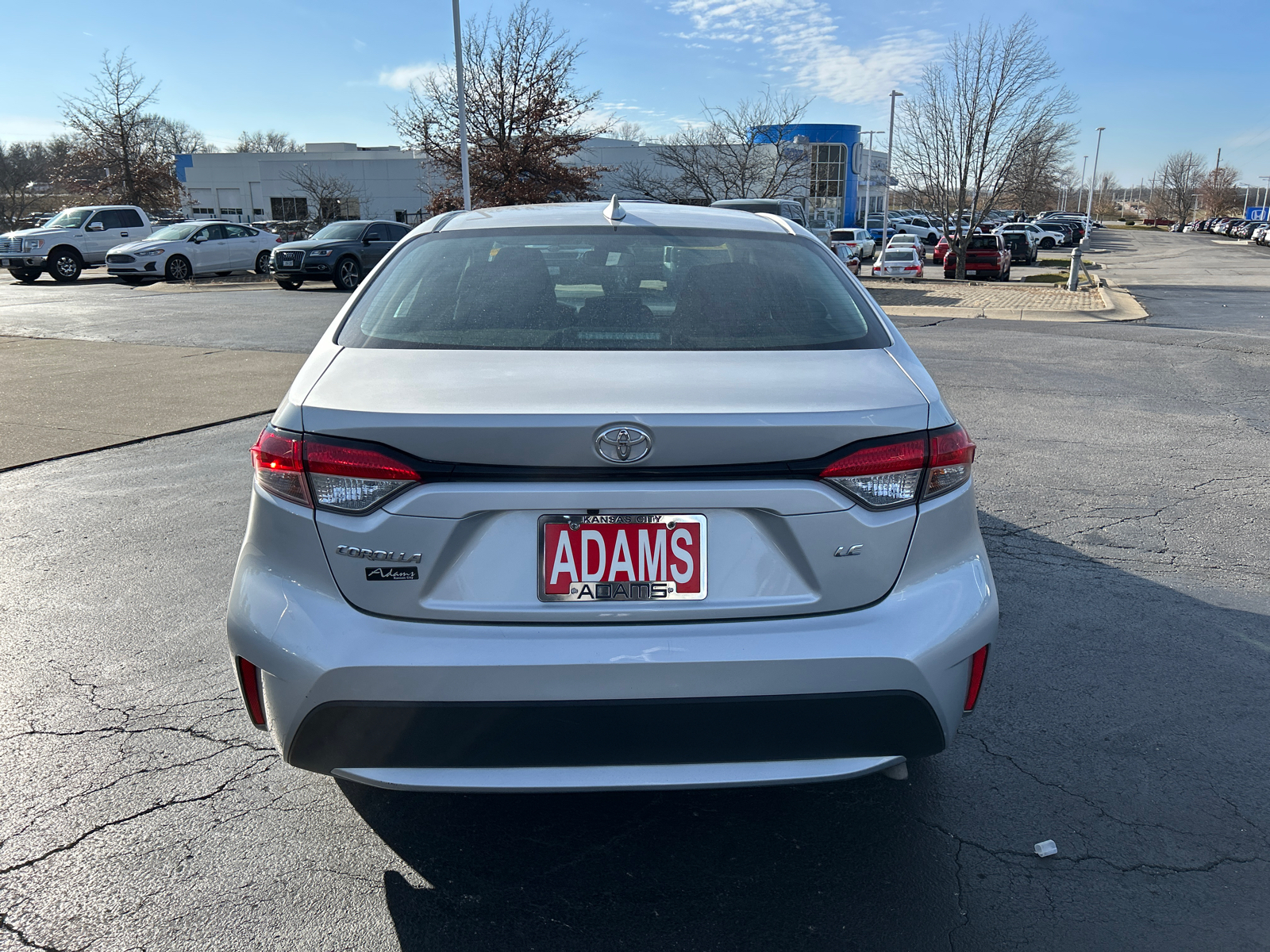 2022 Toyota Corolla LE 8