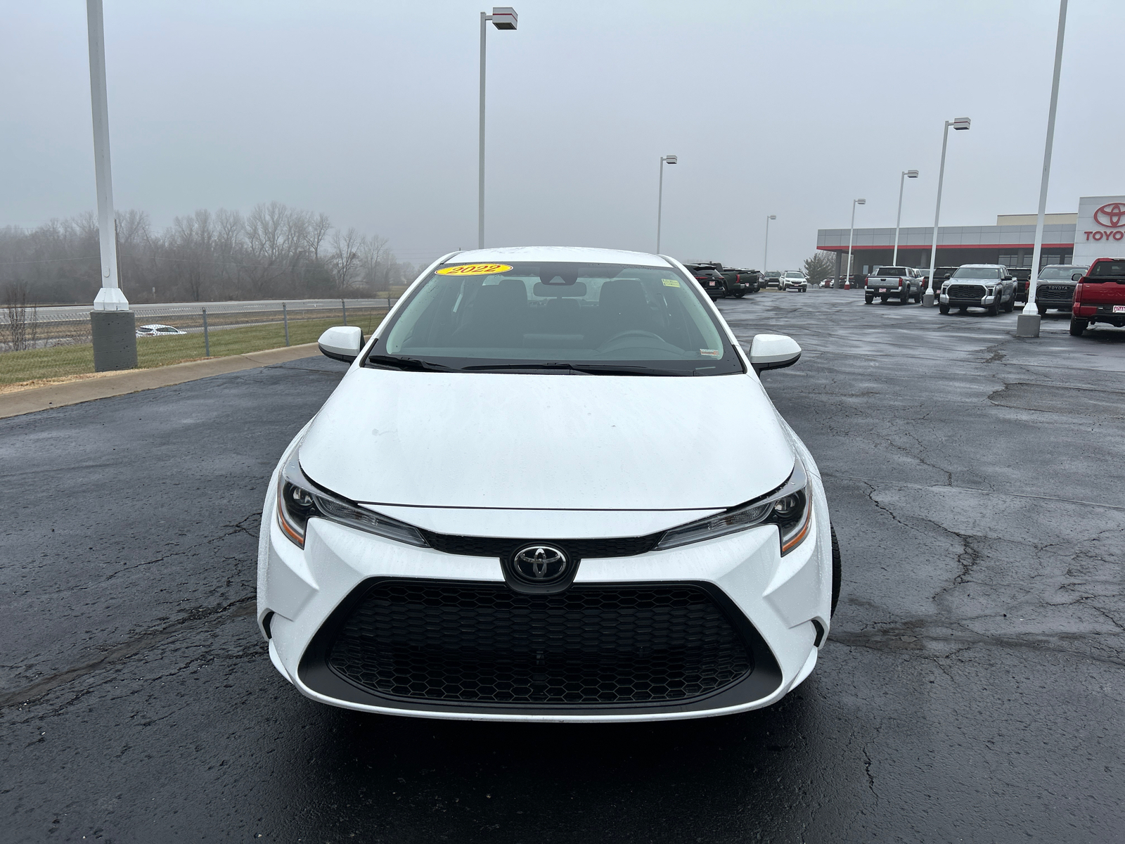 2022 Toyota Corolla LE 3