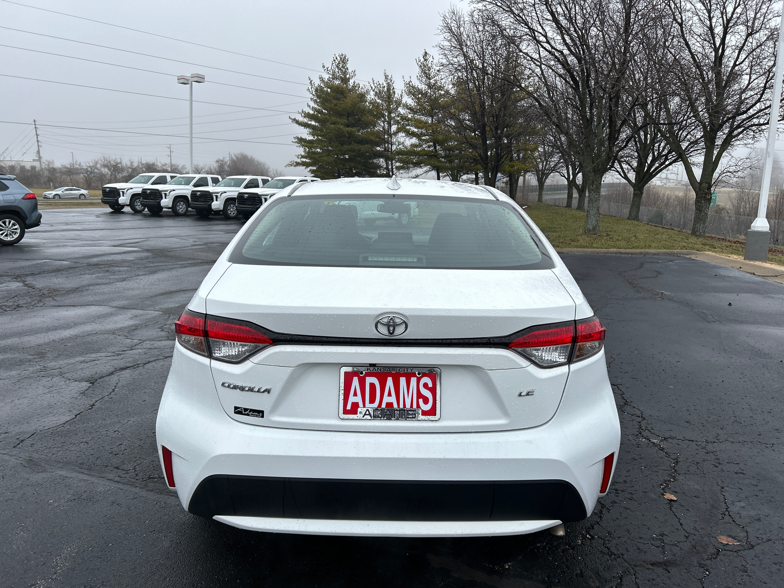 2022 Toyota Corolla LE 8