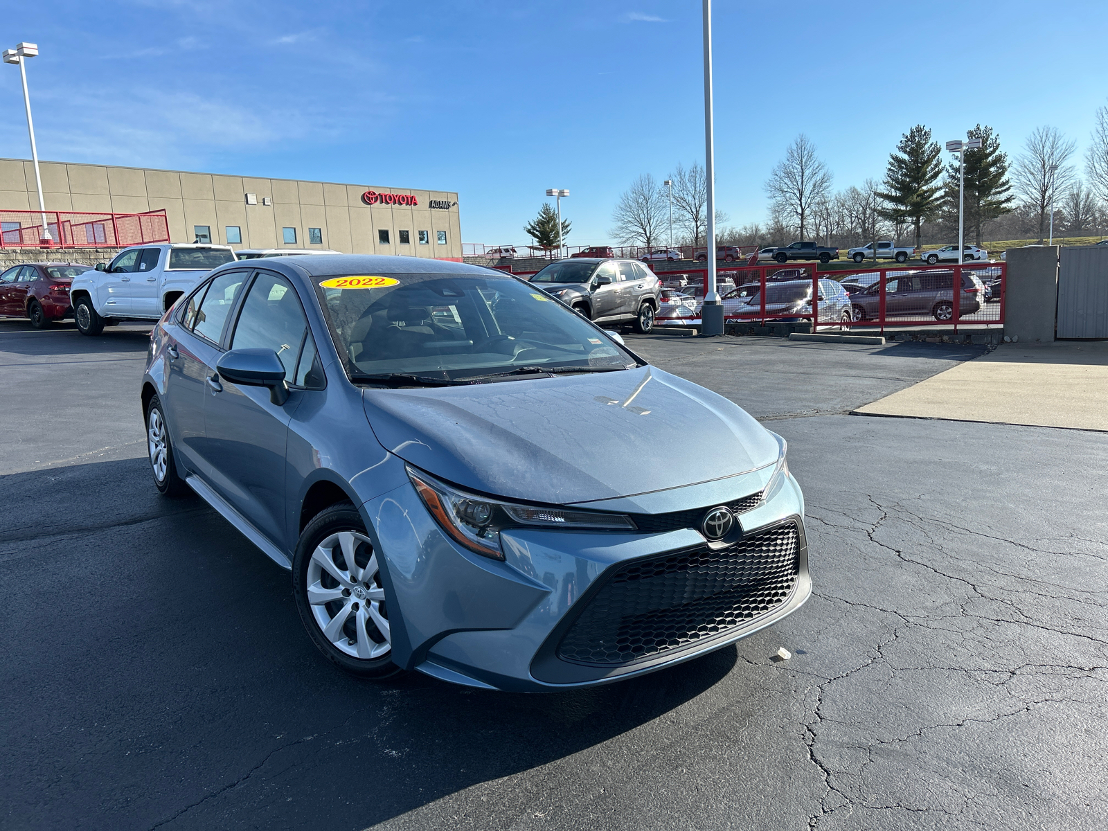 2022 Toyota Corolla LE 2