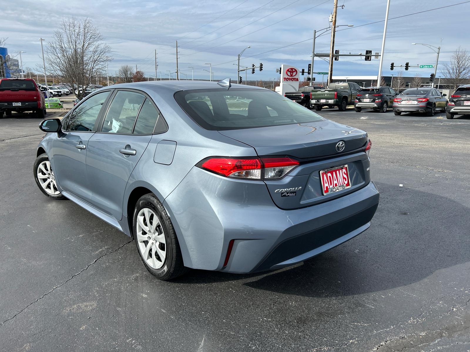 2022 Toyota Corolla LE 7