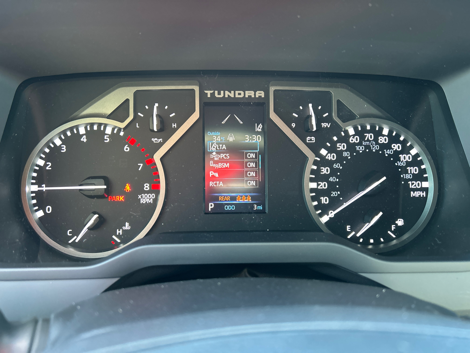 2025 Toyota Tundra 4WD SR5 24