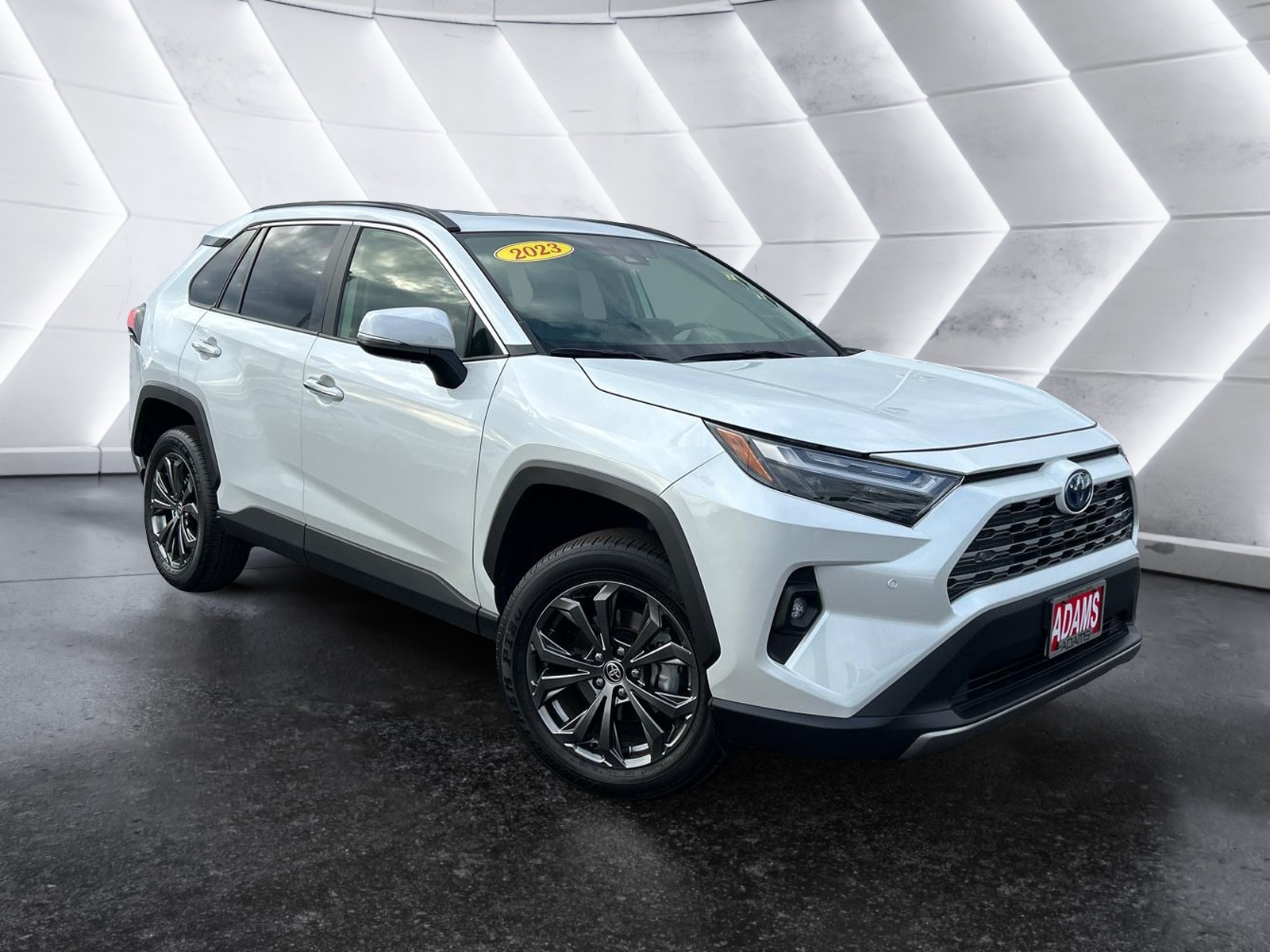 2023 Toyota RAV4 Hybrid Limited 1