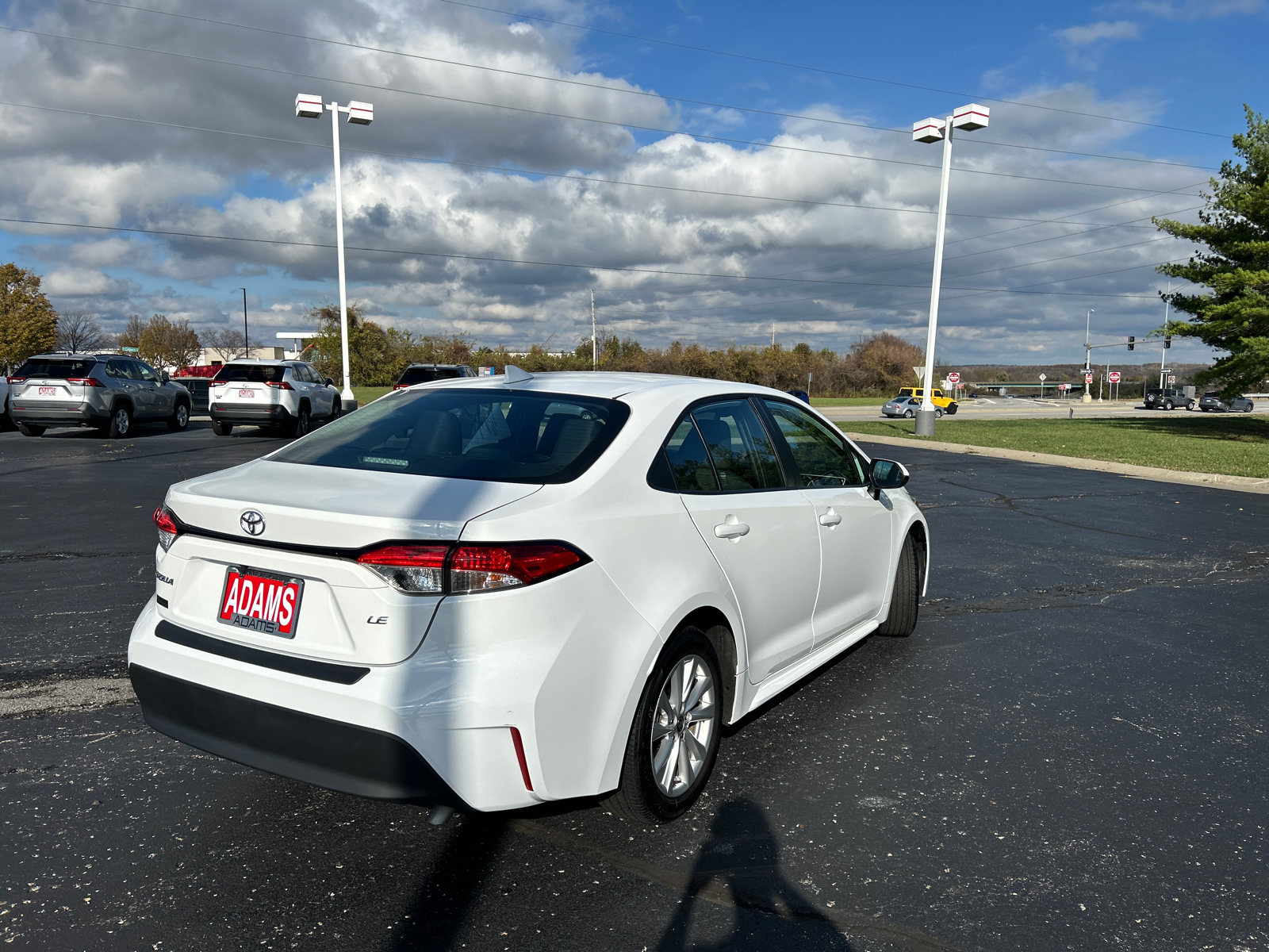 2023 Toyota Corolla LE 9