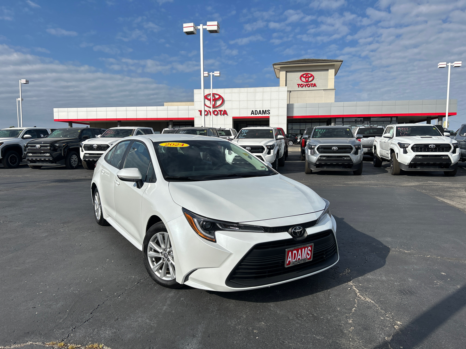 2024 Toyota Corolla LE 2