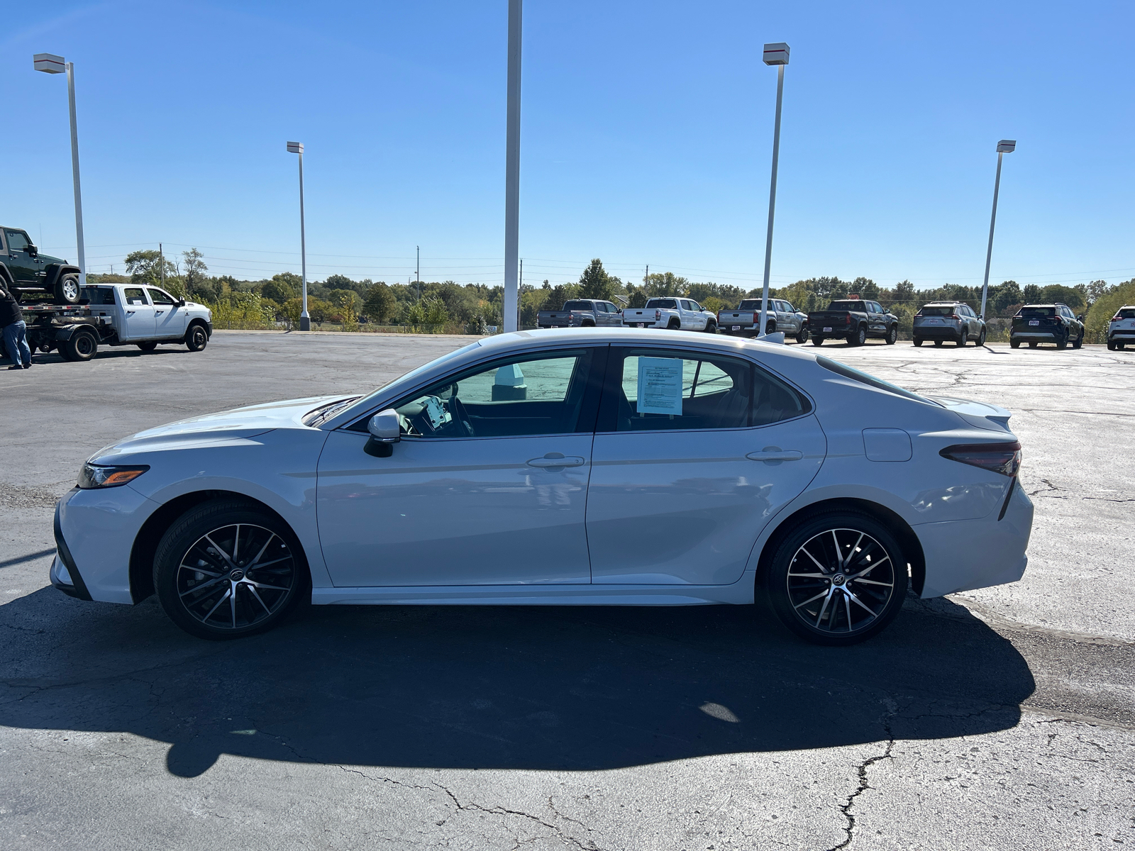 2024 Toyota Camry SE 5