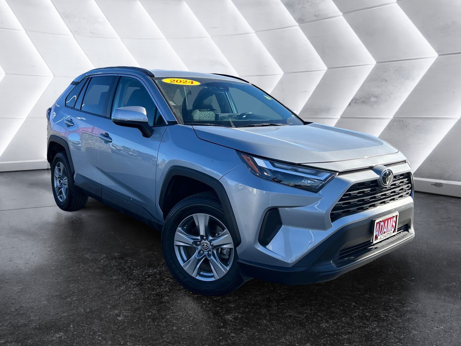 2024 Toyota RAV4 XLE 1