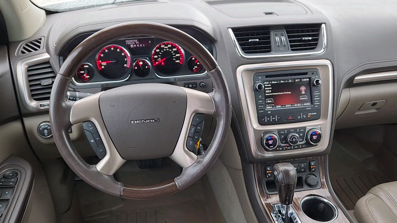 2014 GMC Acadia Denali 9