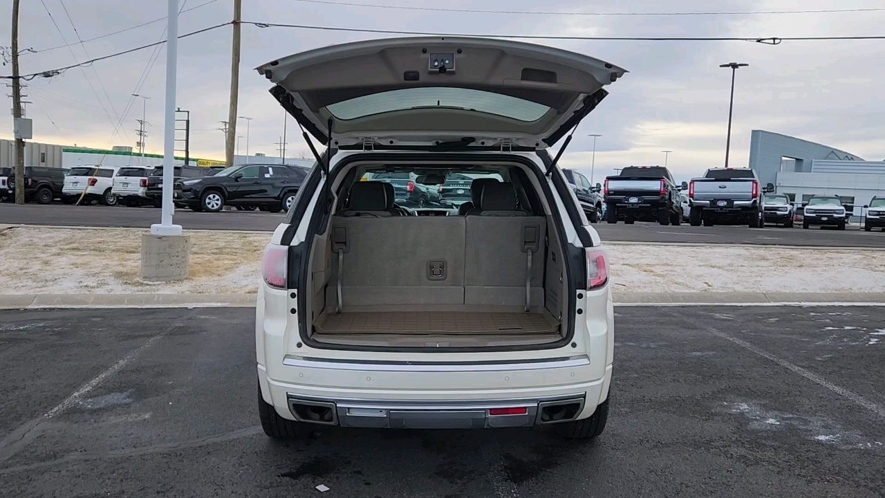 2014 GMC Acadia Denali 26