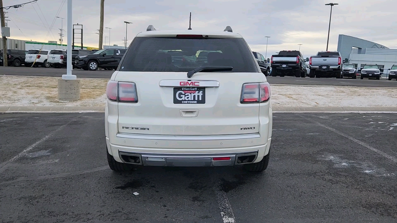 2014 GMC Acadia Denali 28