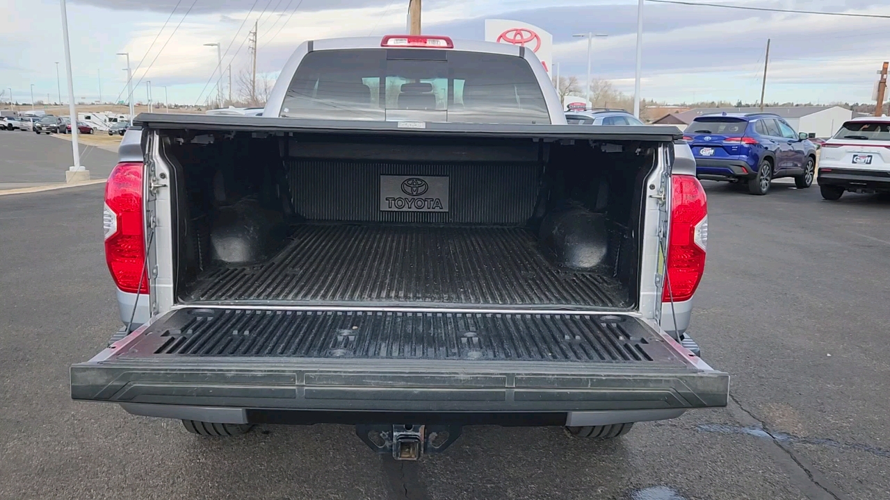 2017 Toyota Tundra 4WD Limited 22