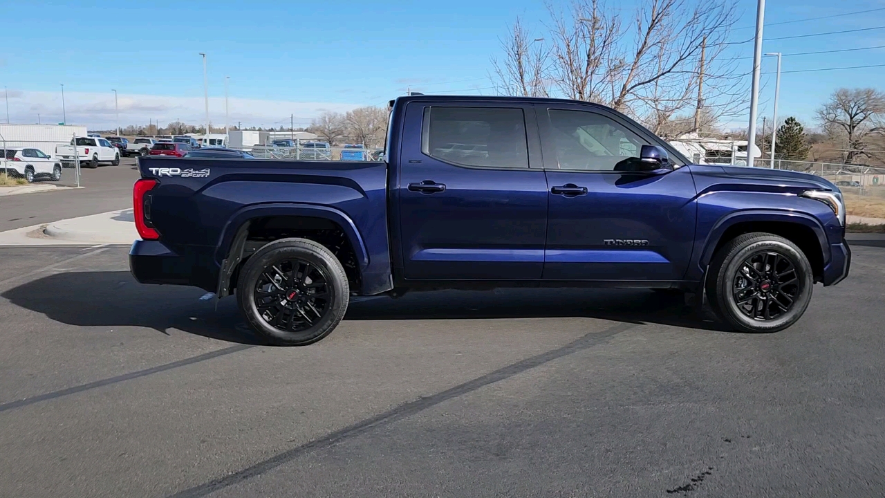 2022 Toyota Tundra 4WD SR5 2