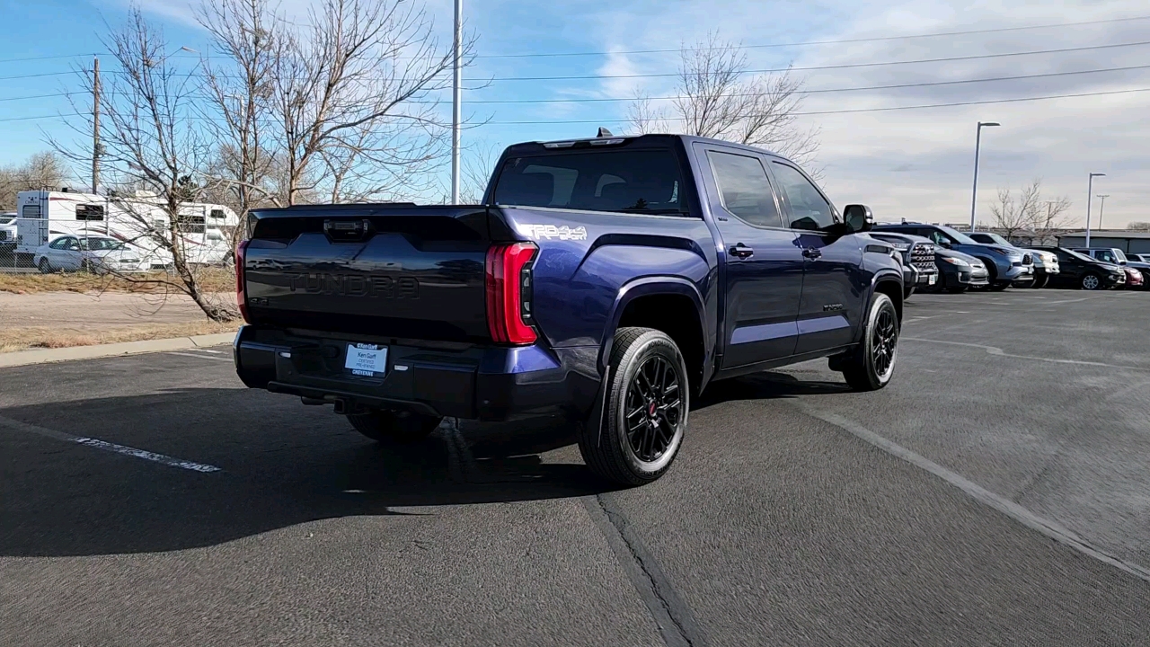 2022 Toyota Tundra 4WD SR5 3