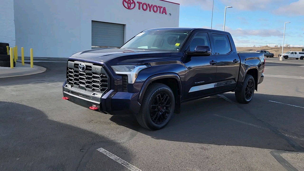 2022 Toyota Tundra 4WD SR5 6