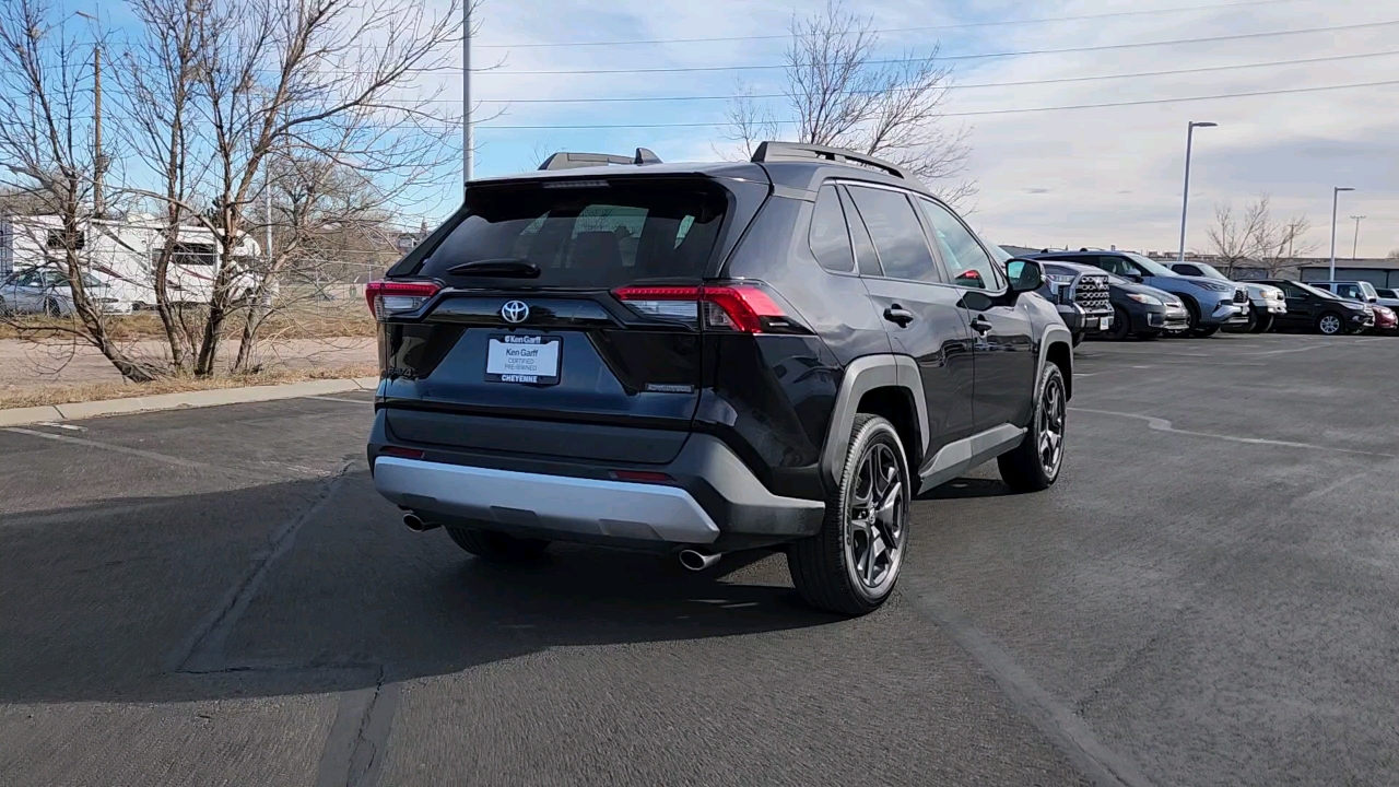 2024 Toyota RAV4 Adventure 3