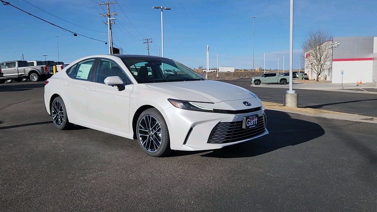 2025 Toyota Camry XLE 1