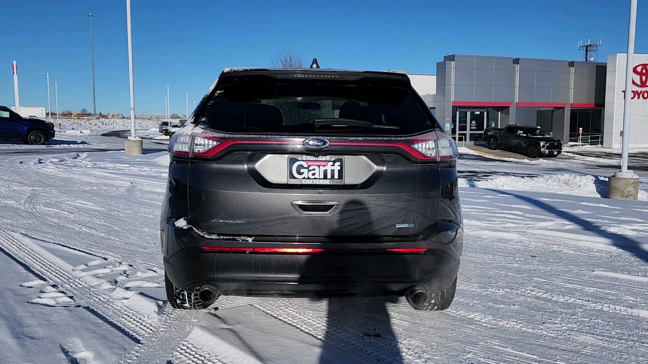 2018 Ford Edge SE 24