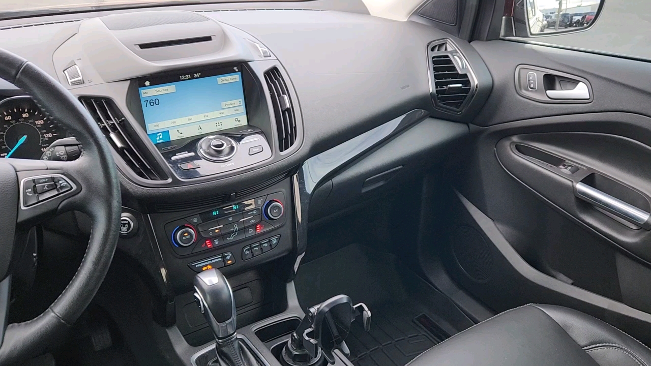 2018 Ford Escape Titanium 10