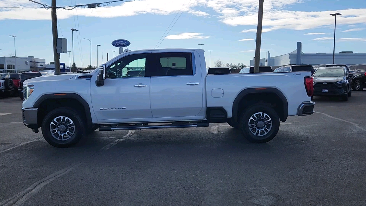 2021 GMC Sierra 2500HD SLT 2